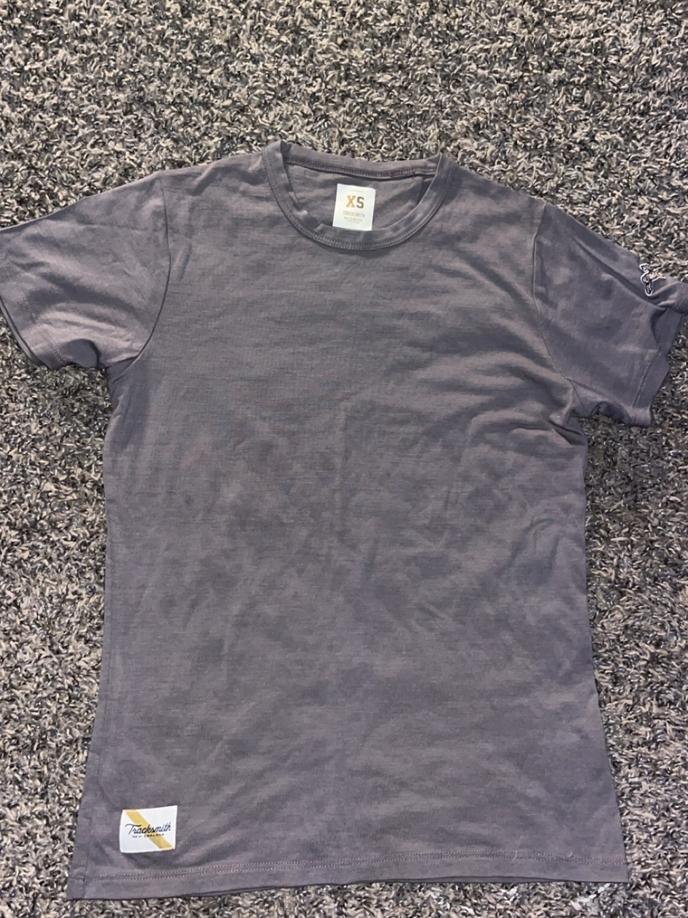 Tracksmith Harrier tee women’s xs